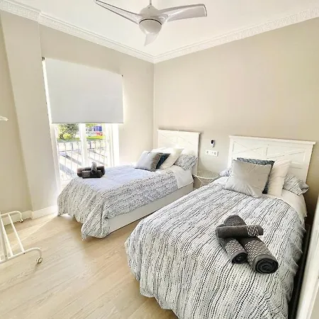 Apartamento Familiar 'la Concha Banus' 公寓 *